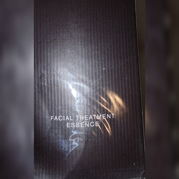 SK-II Facial Treatment Essence, 7.67 Ounce NEW! - Picture 3 of 11